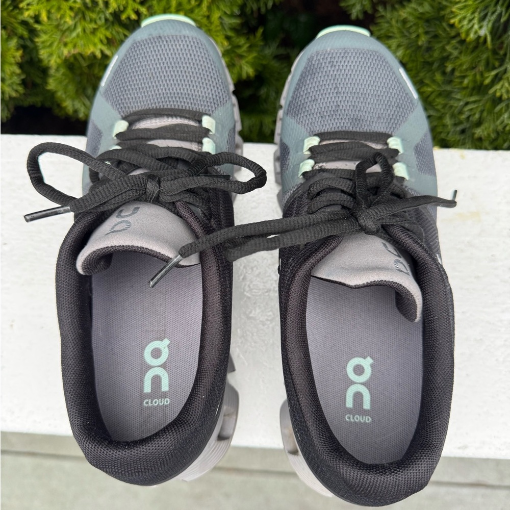 On Cloud 5 Women’s Running Shoes - Magnet/Aloe - Size 6.5 - Picture 4 of 8